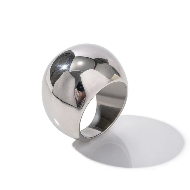 Legend Ring