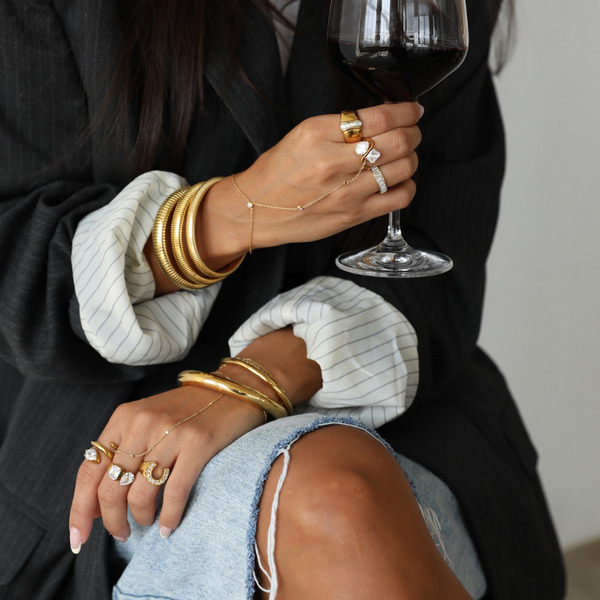 Wine Club - Look