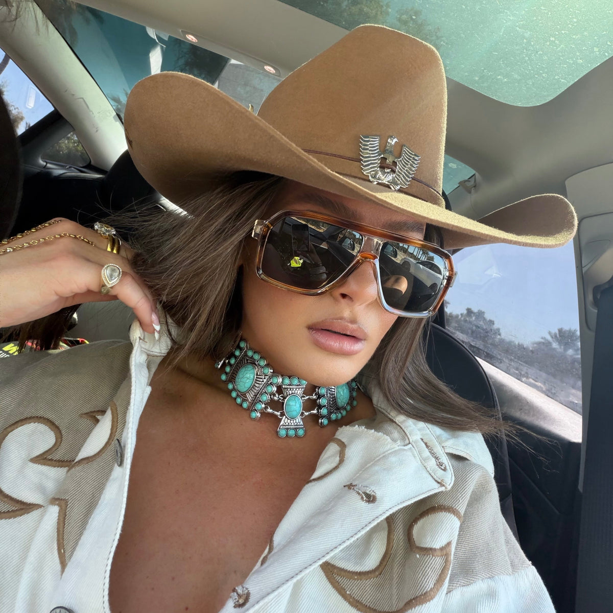 Stagecoach Queen Necklace