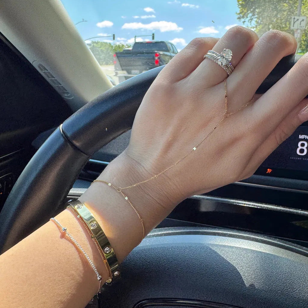 Ariana Hand Chain