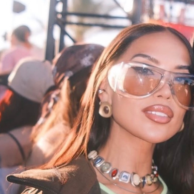 KAREN ROBLES