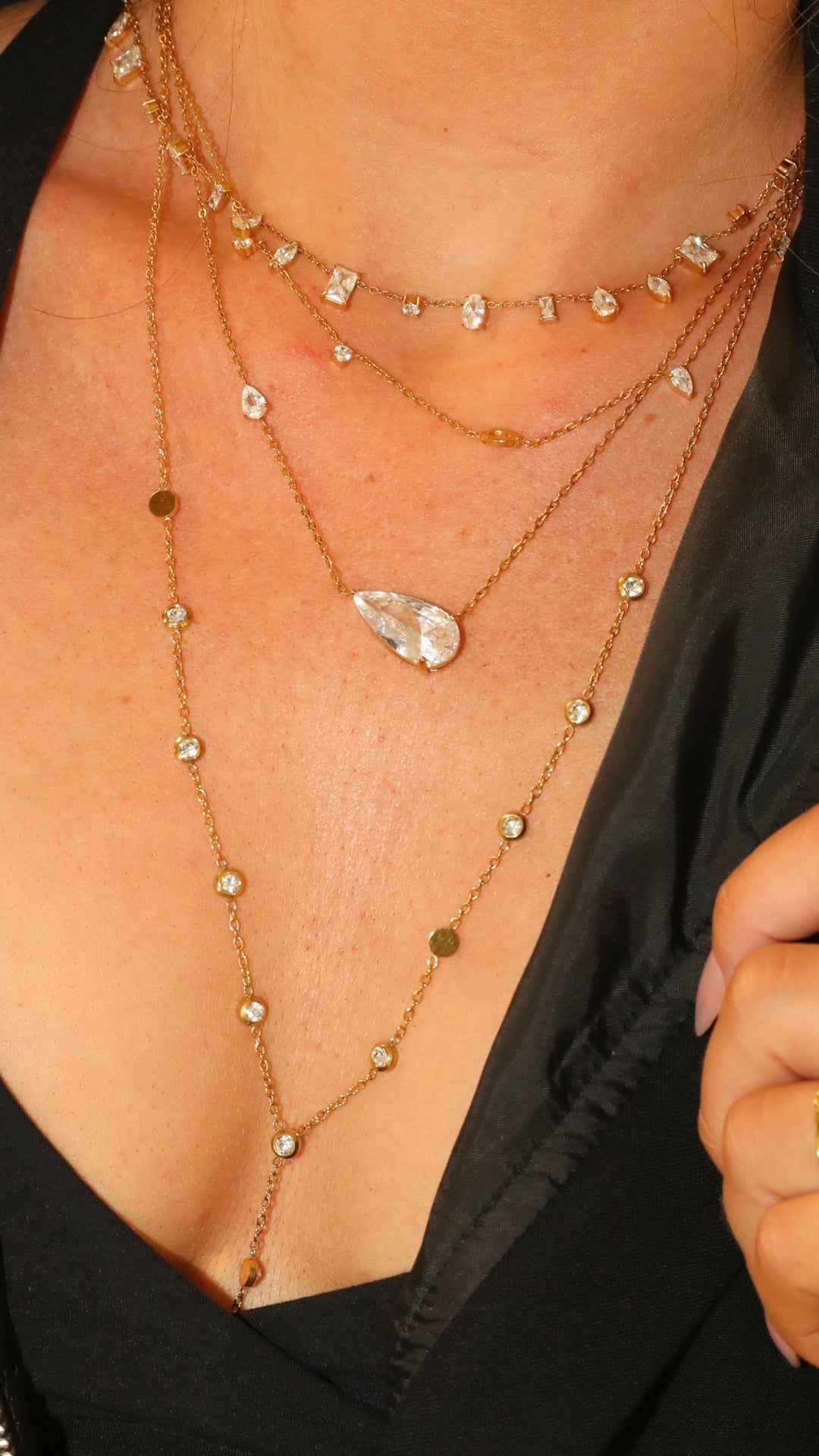 JETSETTER LOOK - NECK STACK